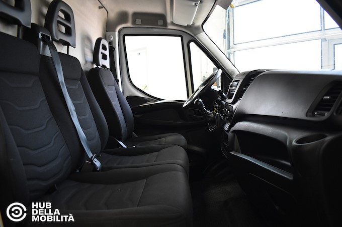 IVECO Daily 35S14NV 3.0 CNG PLM-TA Furgone